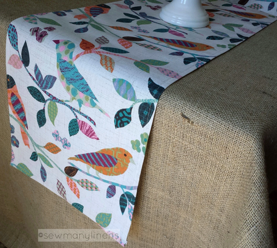 Bird Table Runner Colorful Vintage Shabby Chic Home Decor Centerpiece Dining Room Kitchen Linens Garden Leaf
