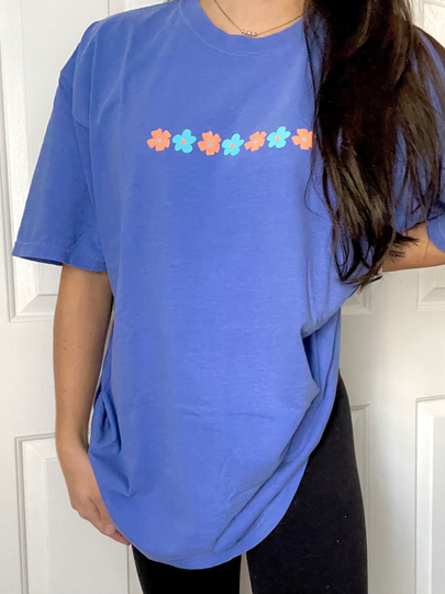 Tri-Color Mini Daisy T-Shirt | Mystic Blue Comfort Colors Tee