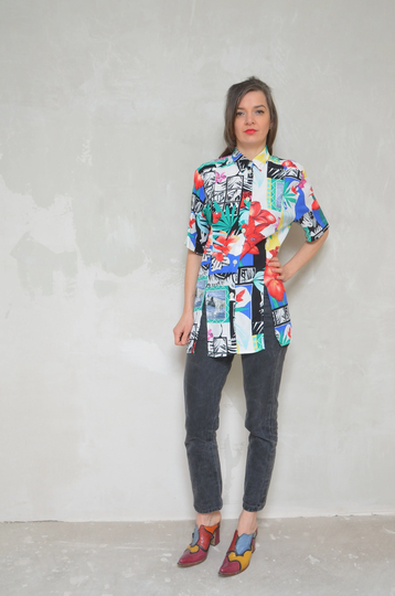 Colorful Print Shirt/Vintage 80S Front Slit Abstract Floral Short Sleeve Multi Color Oversized Blouse - Size Small