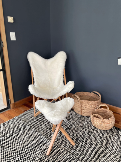Patagonia Shorn Sheepskin Tripolina Folding Chair. Super Soft Wool From Argentina | Big Bkf