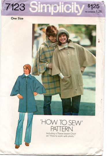 Simple-To-Sew 70S Front Zip Ponch Pattern One Size