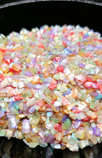 Mixed Color Freshwater Shell Flakes, Approximately 5G Container, Mosaics, Nails, Jewelry Making, Resin, Crafts