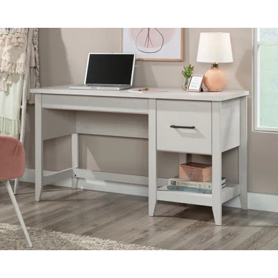 Gerlene Desk