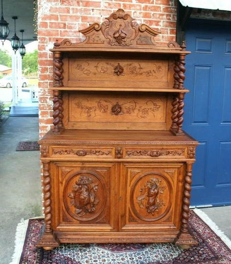 French Antique Oak Louis Xiii Hunt Scene Buffet/Server Sideboard With Hutch