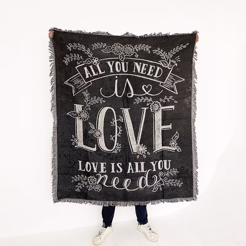 Gothic Black Blanket Love Print Sofa Throw Double Knitted Tapestry Heavy Tassel Merry Cable Knit Warm Blanket Home Decor Blanket.t38