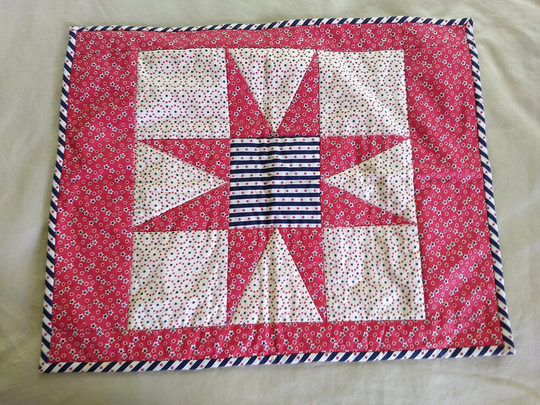 Quilted Star Table Topper/Mat Mug Rug in Red, White, Blue