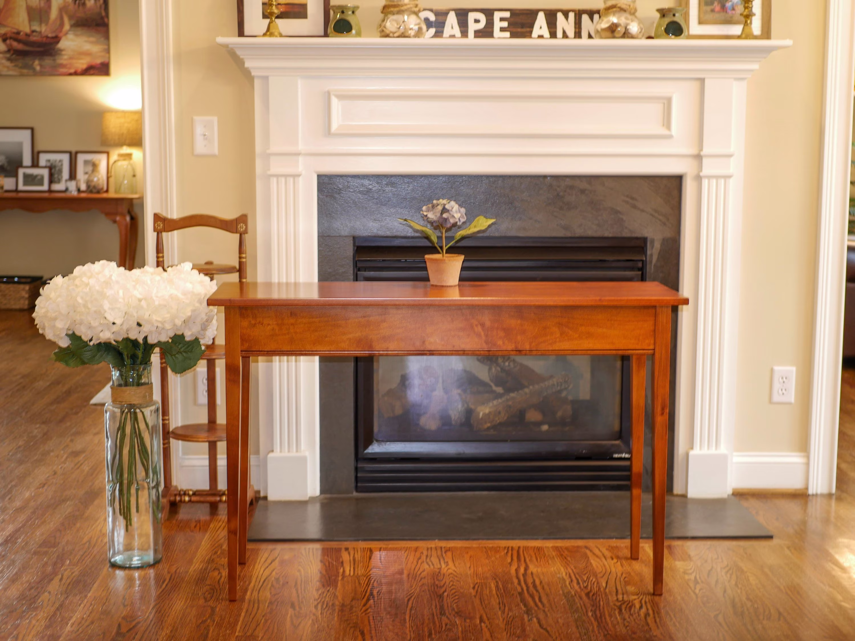 Shaker Entryway Table