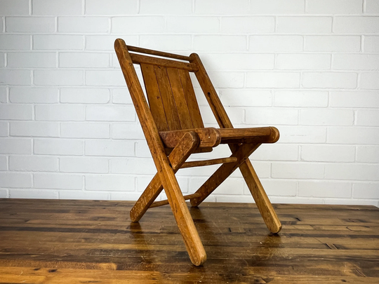 Vintage Small Tucker Duck & Company Folding Wooden Child Size Wood Chair Old Brown Plant Stand
