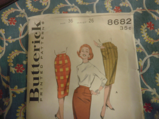 Butterick 8682 Pattern Quick "N Easy Pencil Shirt