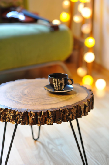 Live Edge Coffee Table, Round Rustic Wood Slab Modern Side Mid-Century Table