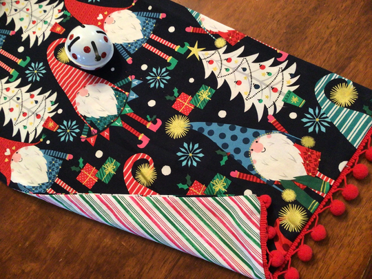 Christmas Gnome Table Runner Reversible Modern Snowman Gnome Decor Country Snowman Runnergnome