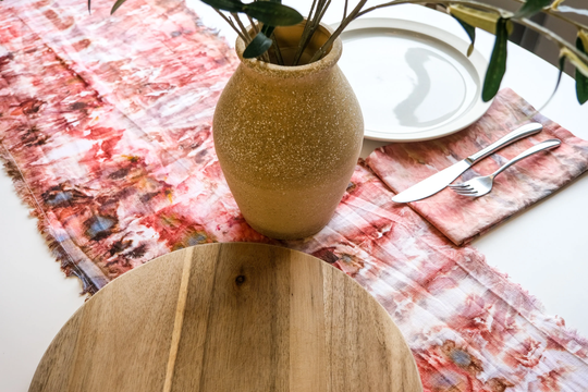 Set Hand Dyed Linen Table Runner + Set Of 6 Napkins/100% Cotton