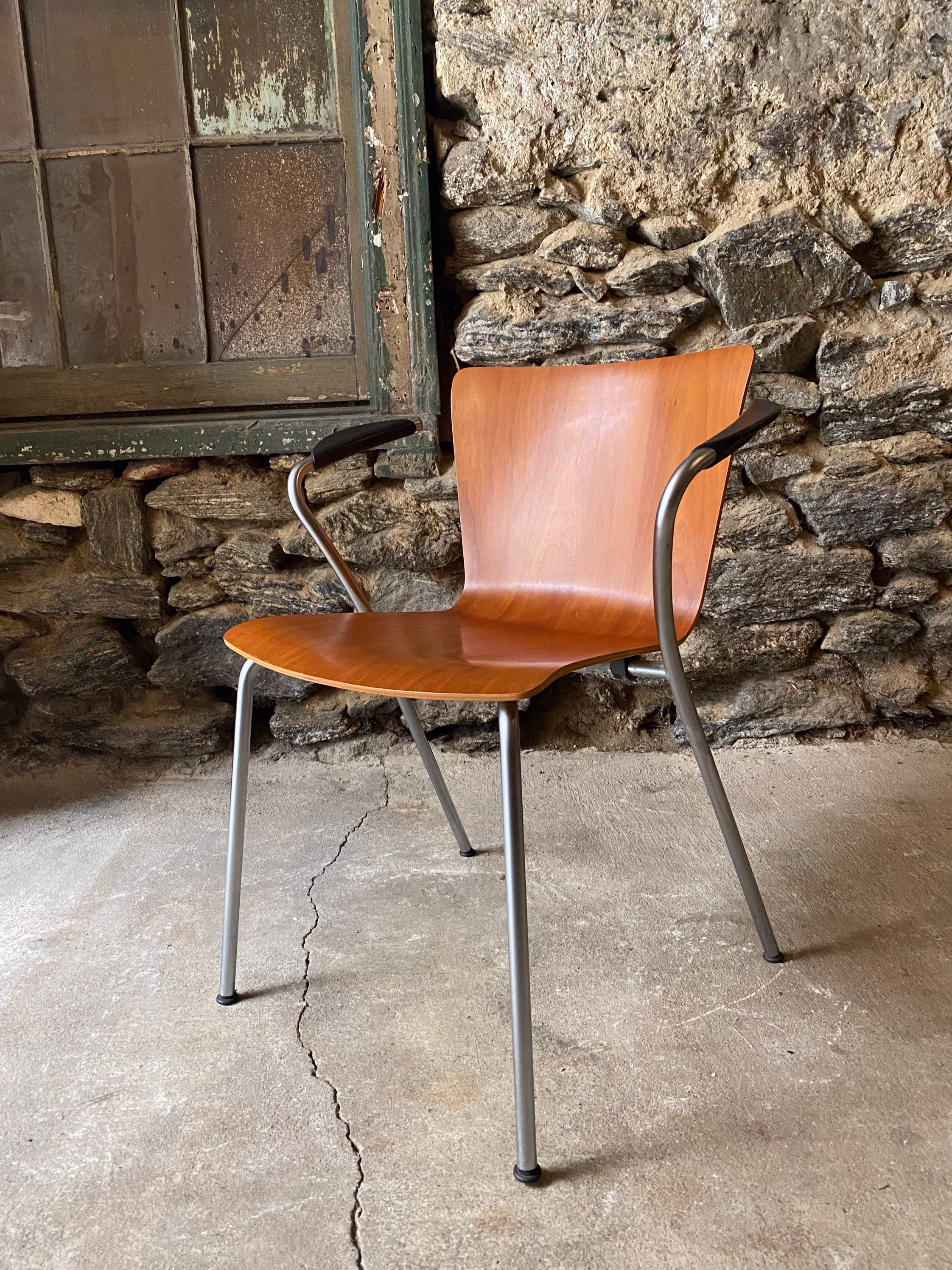 Mid Century Modern Arm Chair Fritz Hansen Arne Jacobsen Knoll Studio Mid Accent