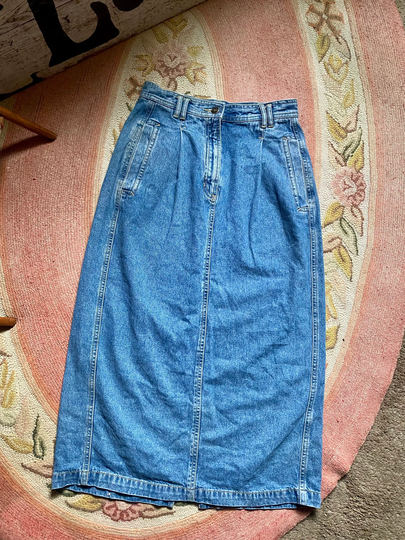 1980's/90's Vintage Liz Wear Denim Jean Pencil Skirt Womens Size Xsmall/Small