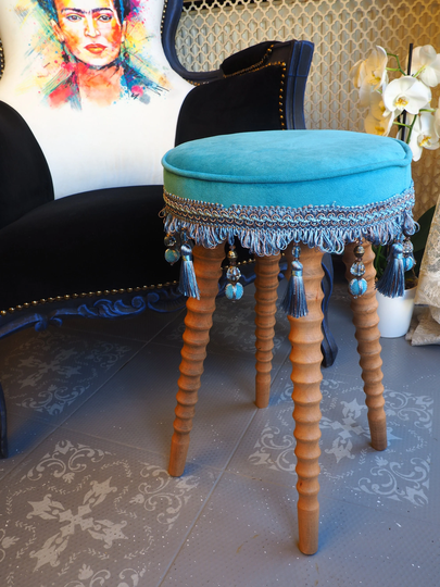 Turkish Turquoise Velvet Fabric Wooden Leg Decorative Pouffe & 2 Free 4545 Pillowcases -Ottoman Chair-Turkish Pouffe-Moraccan Pouf