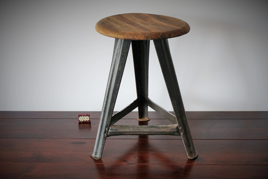 Stable Industrial Stool Made Of Metal & Wood, Industrial Round Stool, Tripod Stool Chair Coffee End Side Table, Old Loft Stool