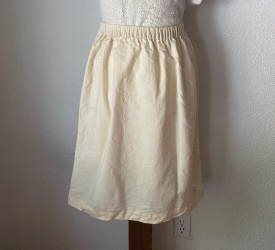 Vintage Xl Wool Midi Skirt. White Woolen Skirt. Stretchy Waist. Pencil Skirt.classic.retro.preppy. Fitted. Pencil. Hipster. Wool