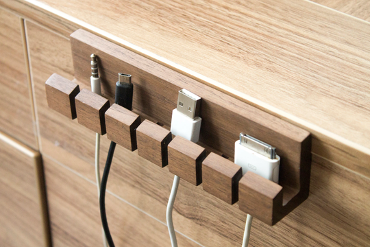 Wooden Cord & Cable Organizer For Laptop Computer Mac Quirky Usb Clip It Modern Holder Charger Desk Men Woman