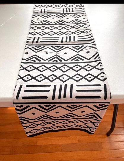 Black White Table Runner, Mud Cloth Print, Minimalist Boho Home Dining, Bogolan Bohemian Decor, Polka Dot Abstract Geometric, Cotton