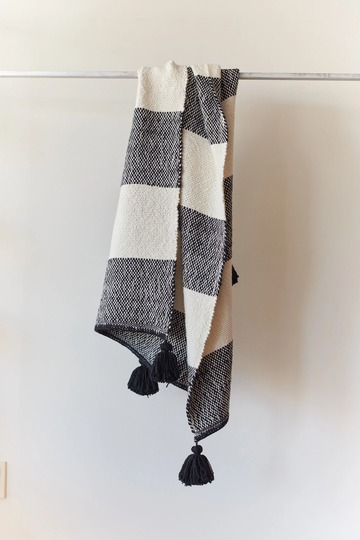 Boho Sofa Throw Wrap Wool Blanket With Tassels