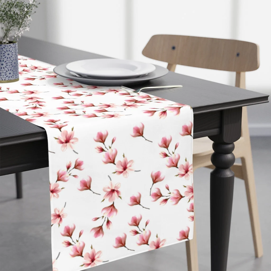 Magnolia Table Runner, Floral Summer Spring Flower Decor, Wedding Runner