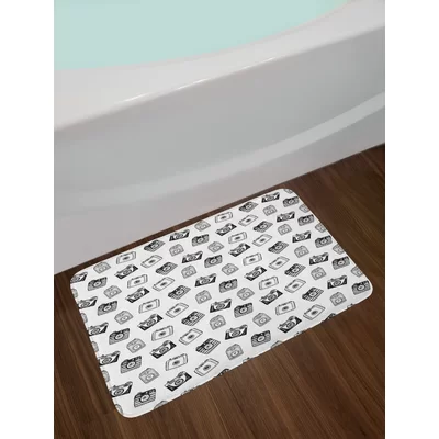 Retro Style Cameras Scattered Drawn By Pencil Bath Rug