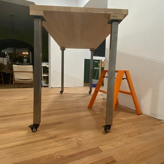 Square Table Legs With Wheels & Locking Mechanism, Square Leg, Important Information Minimum Required Quantity Is 2 Legs. Price For One Leg