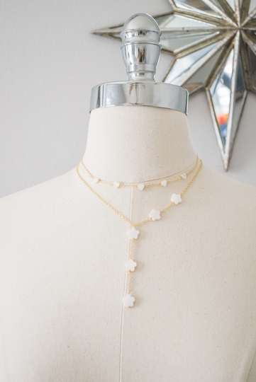 Flower Necklace, Lariat Necklace, Mother Of Pearl Neckalce, Floral Necklace, Heart Necklace, Boho Necklace, Y Necklace, Gemstone Jewelry, Nacre