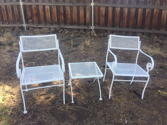 Woodard Vintage Mesh Patio Set, 2 Chairs & Side Table