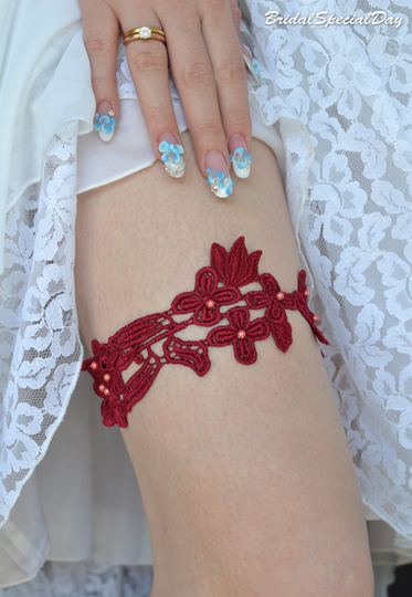 Wine Red Garter Wedding Set, Keep Garter, Bridal Toss Handmade Accessories, Lace Garters