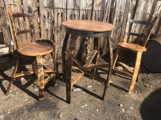 Whisky Barrel High Pub Table & Bar Stools