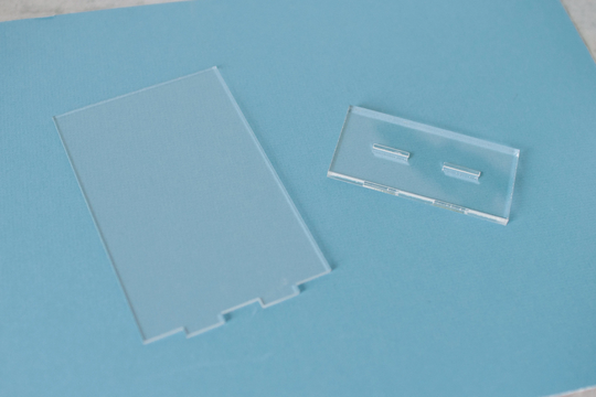 Blank Clear Acrylic Table Signs | Horizontal Or Vertical