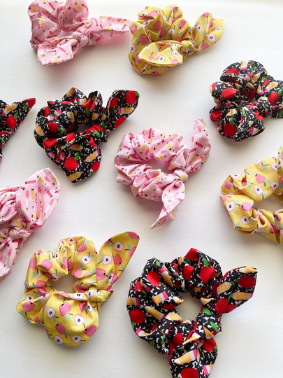 School Scrunchies, Fun Back To Scrunchie With Pencils, Apples, Time Set