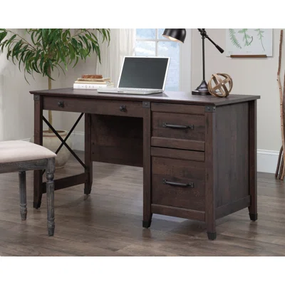Gjurgenka Executive Desk