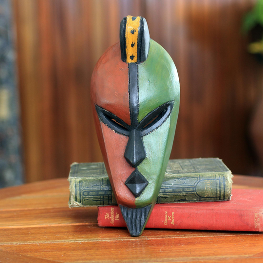 Handmade Sese Wood 'Desire for Peace' African Mask (Ghana) - Multi-color