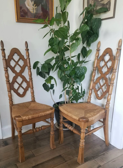 Vintage 1960S Organic Rush Dining Chairs Set | 4 Chairs Thomasville Pecan Wood Fairytale Cottage Vibes