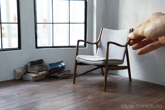 Chair 45 Miniature | Grey 16 Scale - Furniture Miniatures For Doll, Blythe, Bjd Roombox, Vintage Dollhouse, Ooak Diorama