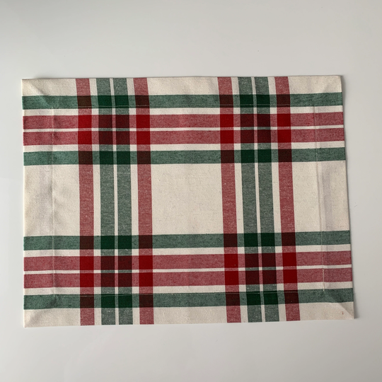 Summer Placemats, Spring Table Mat, Kitchen Decor, Plaid Placemat, Green Red White Color Placemat
