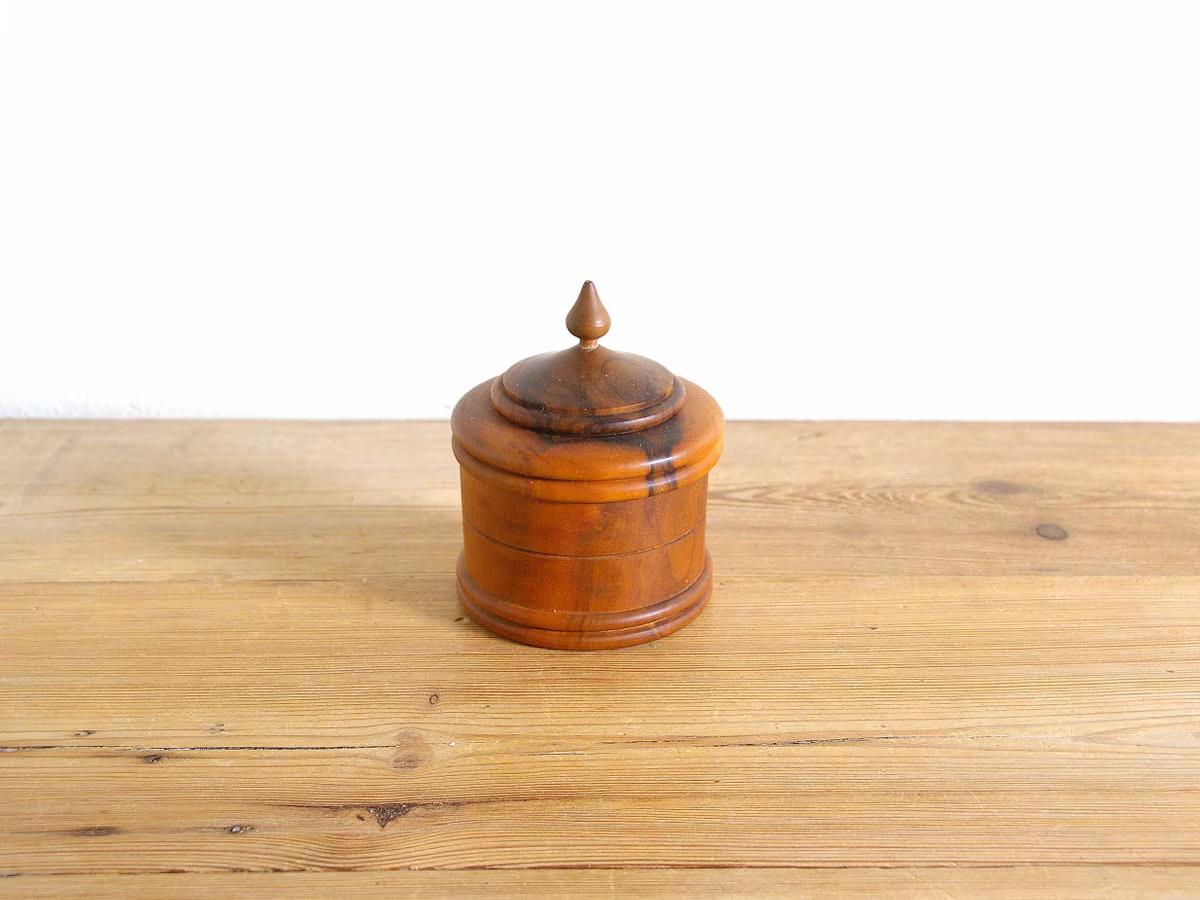Vintage Turned Wooden Box With Lid, Trinket Round, Scandinavian Box, Small Storage Shelf Decor Old, Office Desk Accessory, Smooth