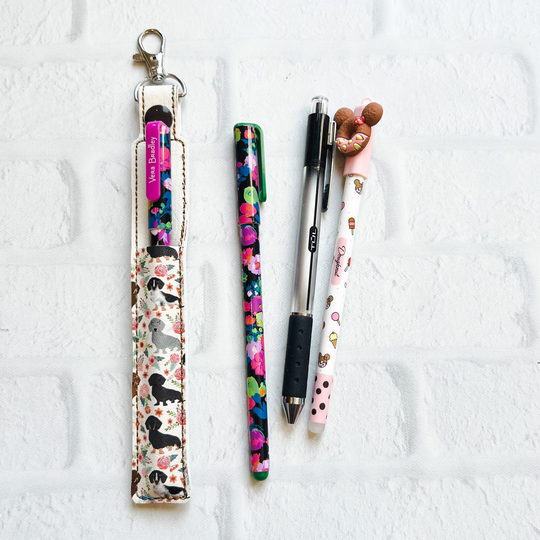 Dachshund Pen Or Pencil Holder Keychain, Stylus Holder, Pen Keychain Case, Pen Holder, Teacher Nurse Lanyard Gift Idea, Dog Mom