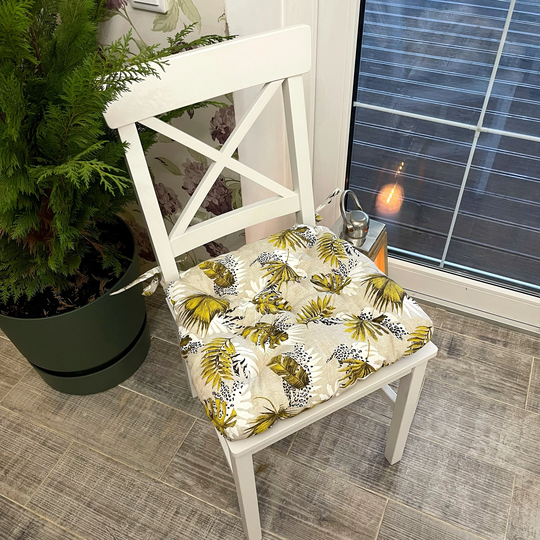 Trapezoid Leaves Cushion For Chair - Tufted Off White Pads With Ties Soft Cushion Pattern Style Fabric Patio