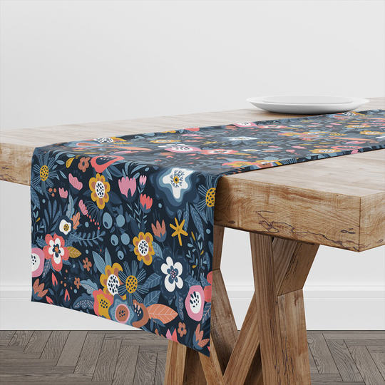Table Runner Beautiful Bouquet | Unique Design Decor High Quality Textile & Print Made in Eu