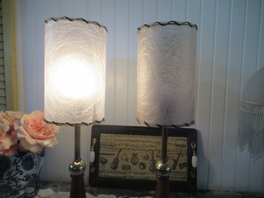 Mcm Pair Of Table Lamp | Wood & Metal Base Fiberglass Shade Mid Century Home Decor