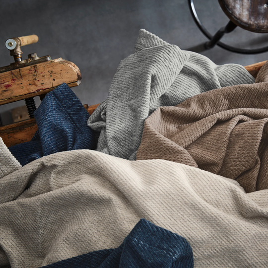 Simple Classic Solid Colored Throw Blanket Valencia By Ibena