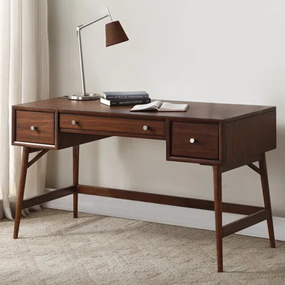 Gavian Desk