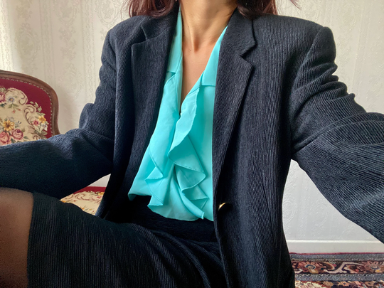 Vintage Black Pencil Skirt Suit/ L