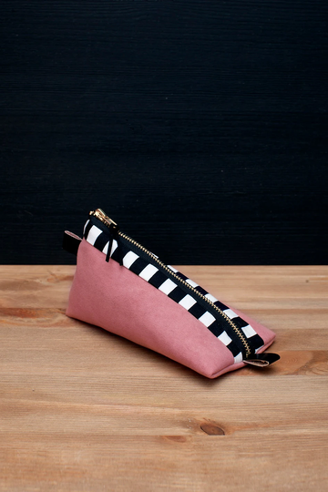 Heimarbeit Design Pencil Case - Valentines Edition