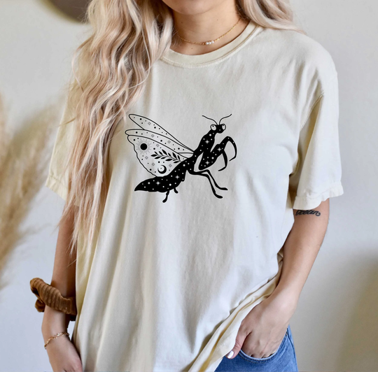 Comfort Colors Celestial Animals Shirt, Grasshopper Top, T-Shirt, Comfy Oversized Boho