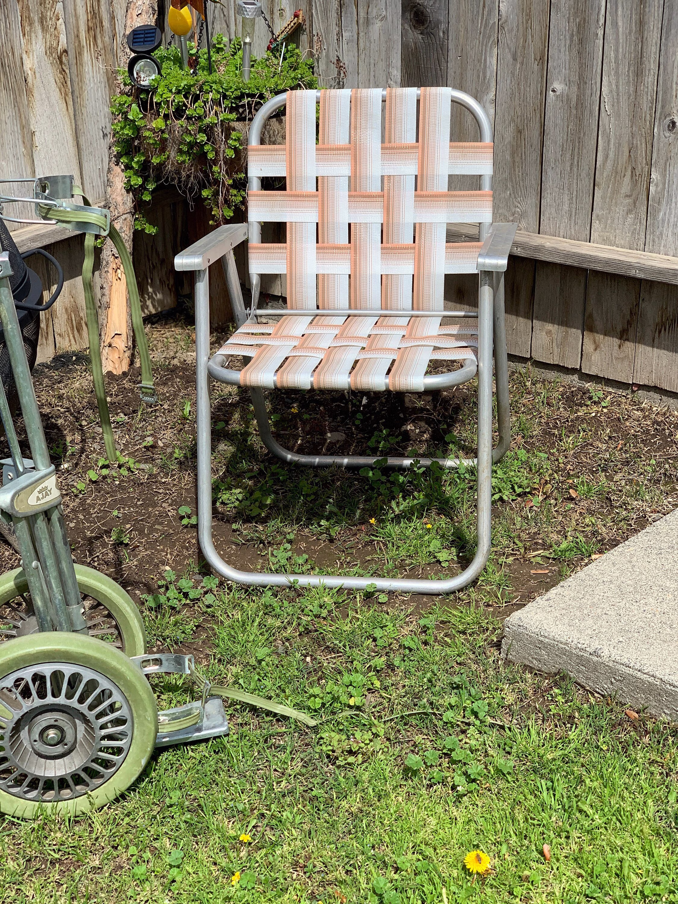 Vintage Mcm Folding Aluminum Web Lawn Chair