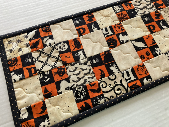 Halloween Quilted Table Runner, Topper, Decor, Quilt, Coffee Winter Christmas Runner